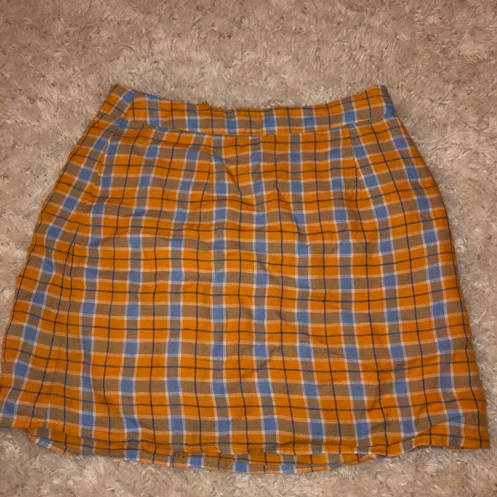 Plaid miniskirt (NEVER WORN)